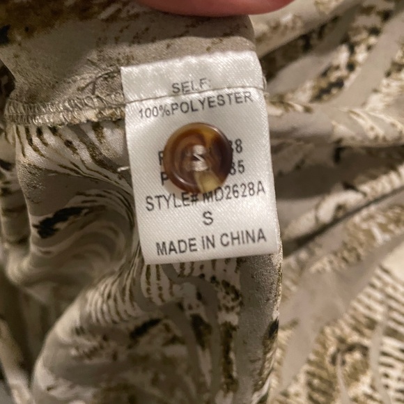 Patterned Midi Dress - Picture 5 of 7